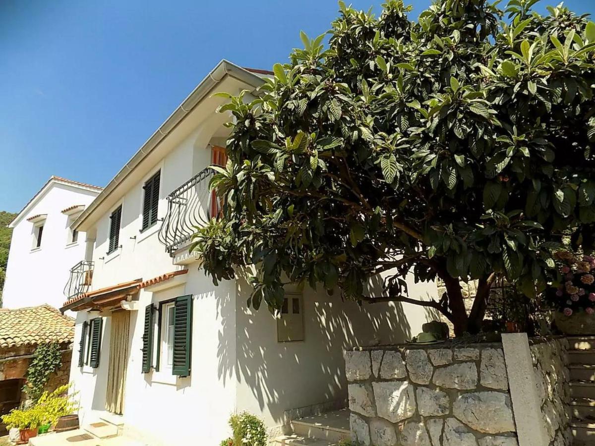 Apartments Tinka Brseč Exterior foto
